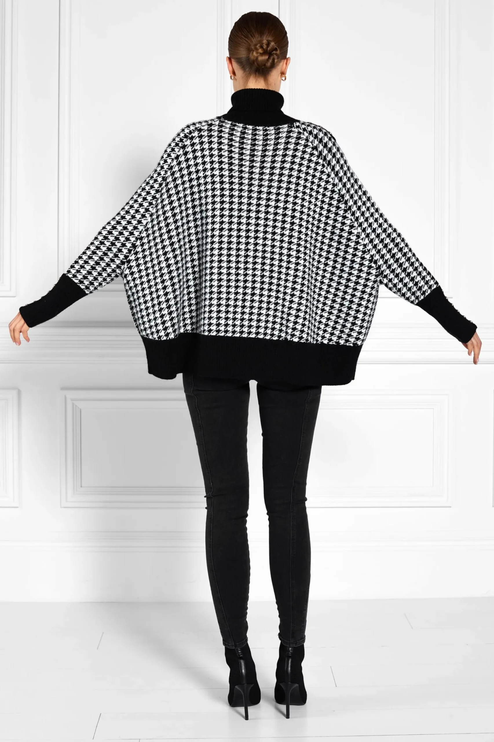 Kingsbury Cape Knit
